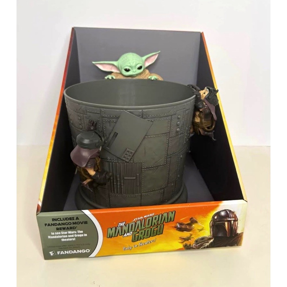 Fandango Star Wars Mandalorian Grogu 3D Snack Container Walmart Exclusive